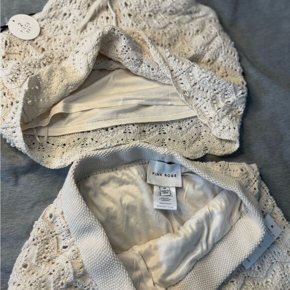 Pink Rose Cream Crochet Halter Top & Shorts 2 Piece - Size Medium - Picture 6 of 8